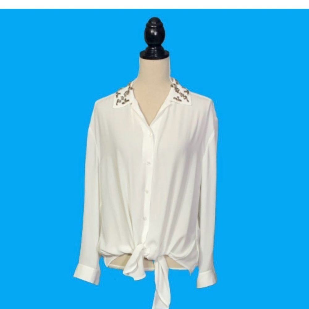 Chico's White Embellished Tie Front Top Sz 1 Med